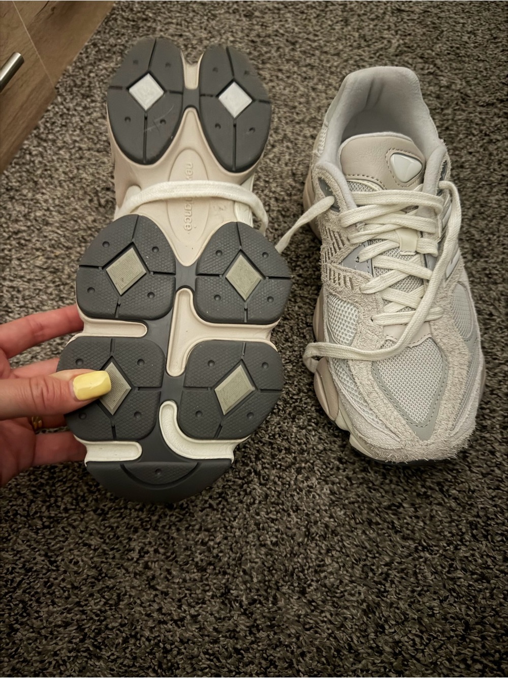 New Balance Women's Cream & Gray Mesh Suede Lace-Up Sneakers